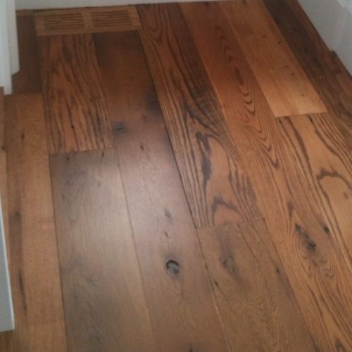 Antique Wide Plank Red Oak Flooring with a Light Stain