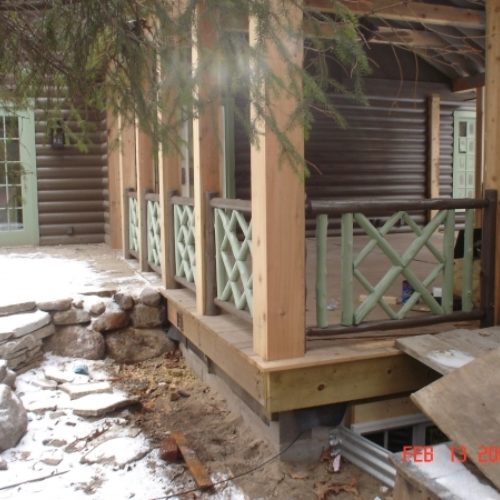 Exterior Porch Railing in Painted Cedar
