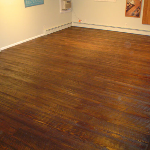 Naily Reclaimed Antique Heart Pine Flooring