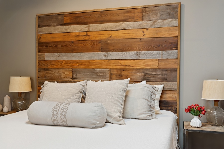 Bedroom king bed headboard